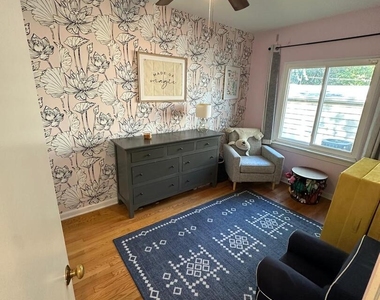 1350 Ferndale Avenue - Photo Thumbnail 10
