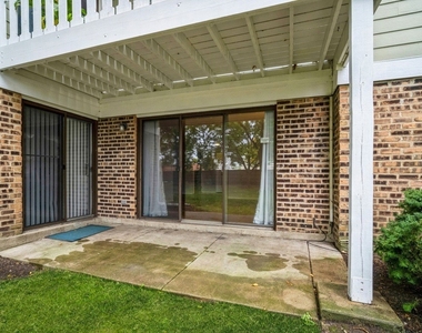 1112 Scanlon Drive - Photo Thumbnail 17