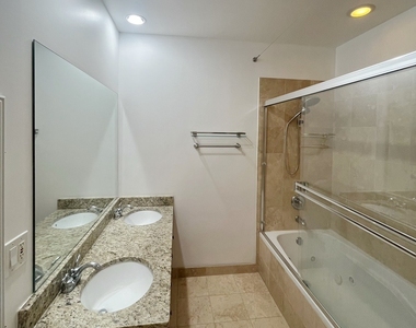 1514 W Thomas Street - Photo Thumbnail 26