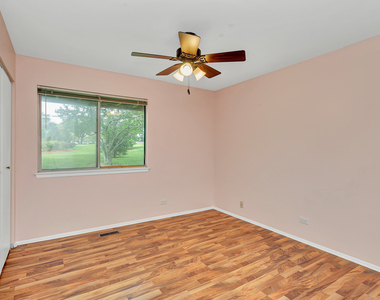 603 Eastview Court - Photo Thumbnail 8