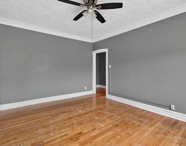 340 S Homan Street - Photo Thumbnail 15