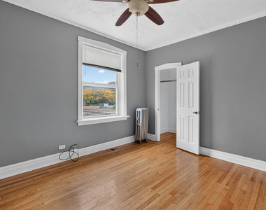 340 S Homan Street - Photo Thumbnail 12