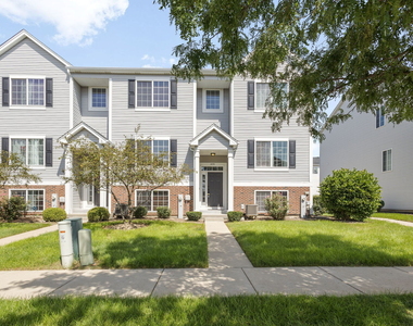 1476 Manning Avenue - Photo Thumbnail 2