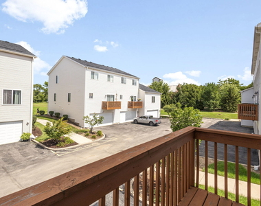 1476 Manning Avenue - Photo Thumbnail 9