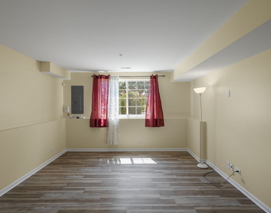 1476 Manning Avenue - Photo Thumbnail 19