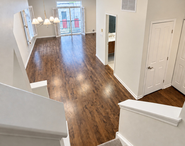 1351 W Altgeld Street - Photo Thumbnail 24