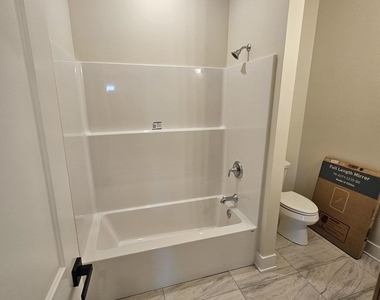 917 Partridge Circle - Photo Thumbnail 3