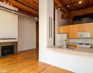 521 W Superior Street - Photo Thumbnail 1