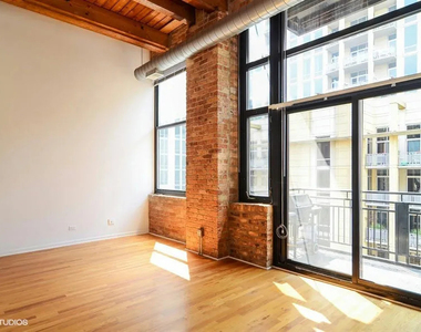 521 W Superior Street - Photo Thumbnail 2