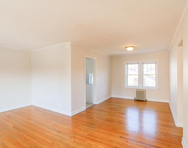 1219 W Harvard Terrace - Photo Thumbnail 3