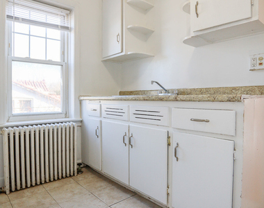 1219 W Harvard Terrace - Photo Thumbnail 5