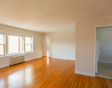 1219 W Harvard Terrace - Photo Thumbnail 2