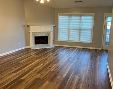 3310 Mcever Park Circle - Photo Thumbnail 2