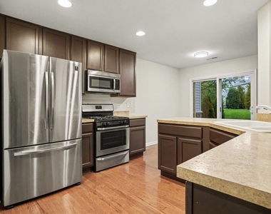 608 Hawley Drive - Photo Thumbnail 4