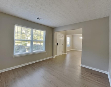 1371 Blazing Star Road - Photo Thumbnail 4