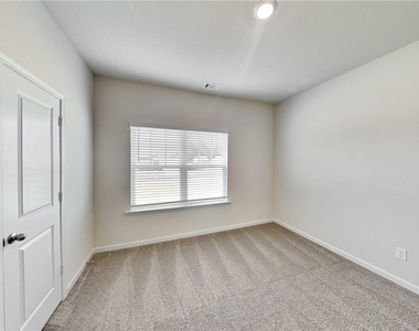 1201 Fendt Drive - Photo Thumbnail 9