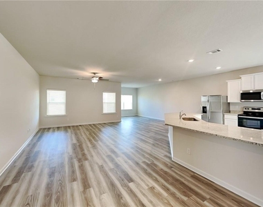 1201 Fendt Drive - Photo Thumbnail 3