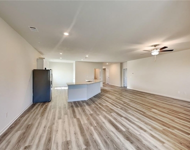 1201 Fendt Drive - Photo Thumbnail 2