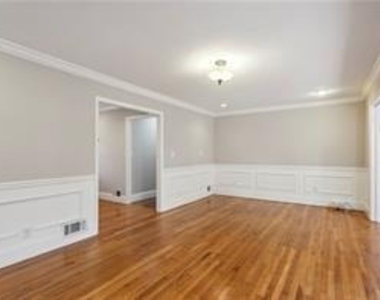 3678 Lee Street Se - Photo Thumbnail 10
