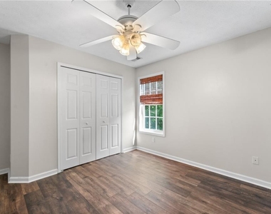 3095 Heatherbrook Trace - Photo Thumbnail 13