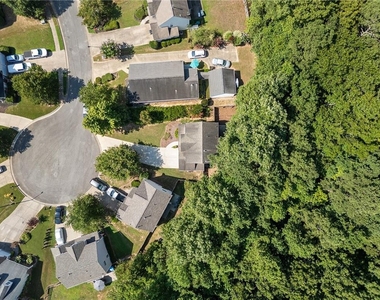 3095 Heatherbrook Trace - Photo Thumbnail 26