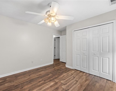 3095 Heatherbrook Trace - Photo Thumbnail 14