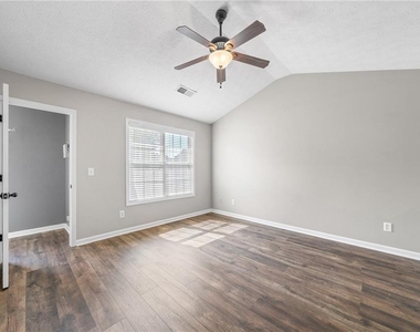 3095 Heatherbrook Trace - Photo Thumbnail 18