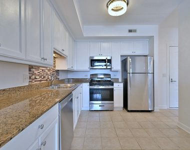 8300 Callie Avenue - Photo Thumbnail 4