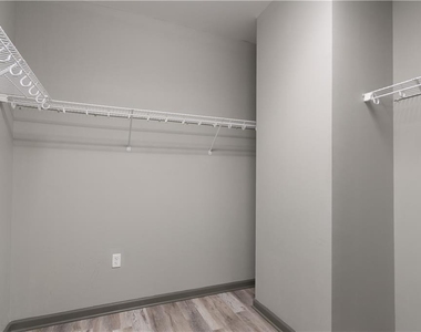 3400 Malone Drive - Photo Thumbnail 8