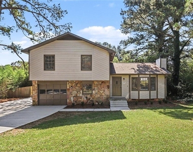 3232 Bromley Rowe Nw - Photo Thumbnail 2