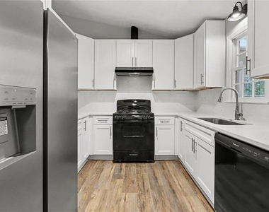 3232 Bromley Rowe Nw - Photo Thumbnail 12