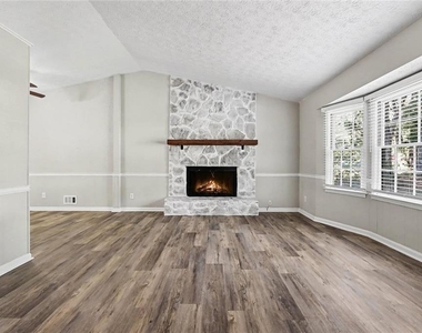 3232 Bromley Rowe Nw - Photo Thumbnail 7