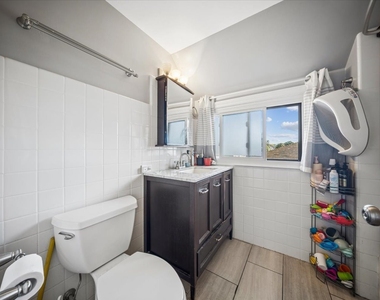 203 S Lincoln Avenue - Photo Thumbnail 18