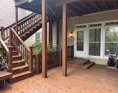 2917 Bankshill Row Ne - Photo Thumbnail 18