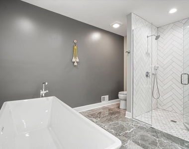 254 Taylor Court - Photo Thumbnail 19