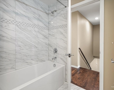 254 Taylor Court - Photo Thumbnail 23