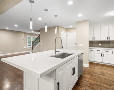 254 Taylor Court - Photo Thumbnail 11