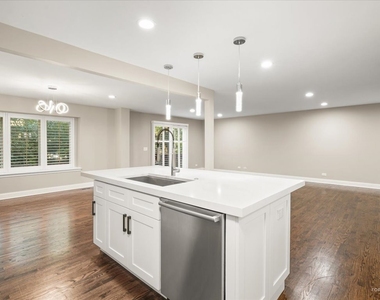254 Taylor Court - Photo Thumbnail 13