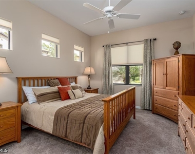 1325 Oceania Drive N - Photo Thumbnail 10