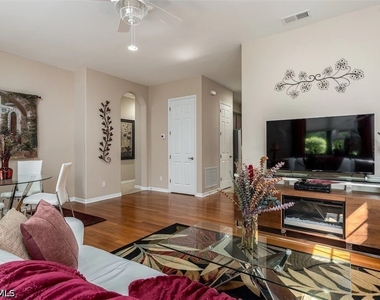 1325 Oceania Drive N - Photo Thumbnail 1