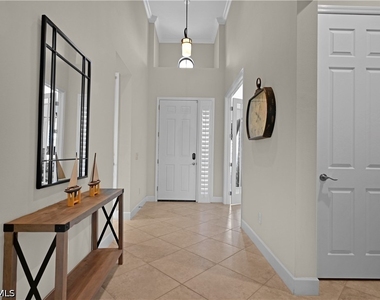 9104 Isla Bella Circle - Photo Thumbnail 27