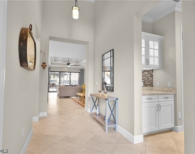 9104 Isla Bella Circle - Photo Thumbnail 29