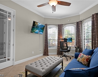 9104 Isla Bella Circle - Photo Thumbnail 32