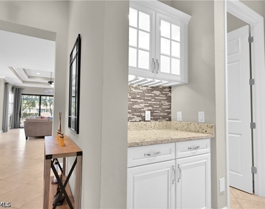 9104 Isla Bella Circle - Photo Thumbnail 36