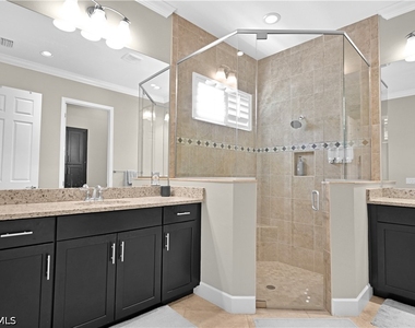 9104 Isla Bella Circle - Photo Thumbnail 24