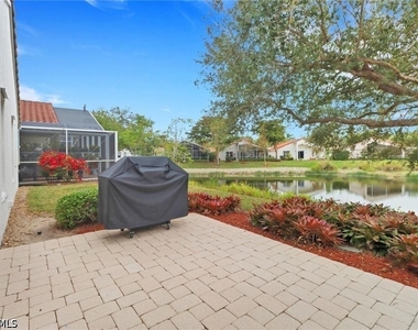 8920 Cascades Isle Boulevard - Photo Thumbnail 28