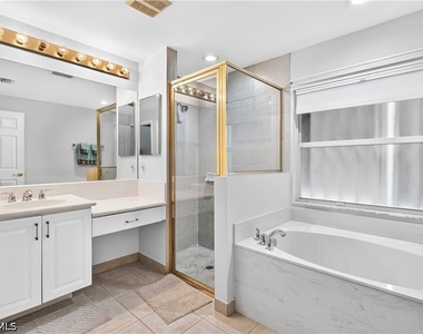 8920 Cascades Isle Boulevard - Photo Thumbnail 14