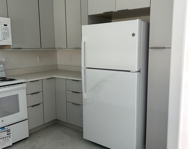 4890 24th Street Sw - Photo Thumbnail 12