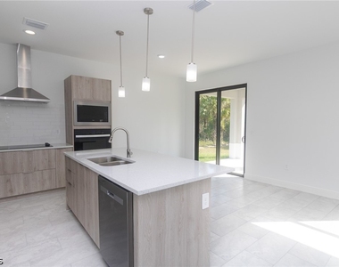 1274 Bucknell Lane - Photo Thumbnail 5