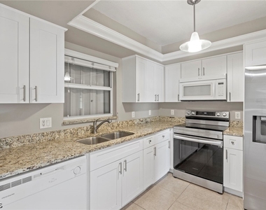 206 Se 1st Place - Photo Thumbnail 5